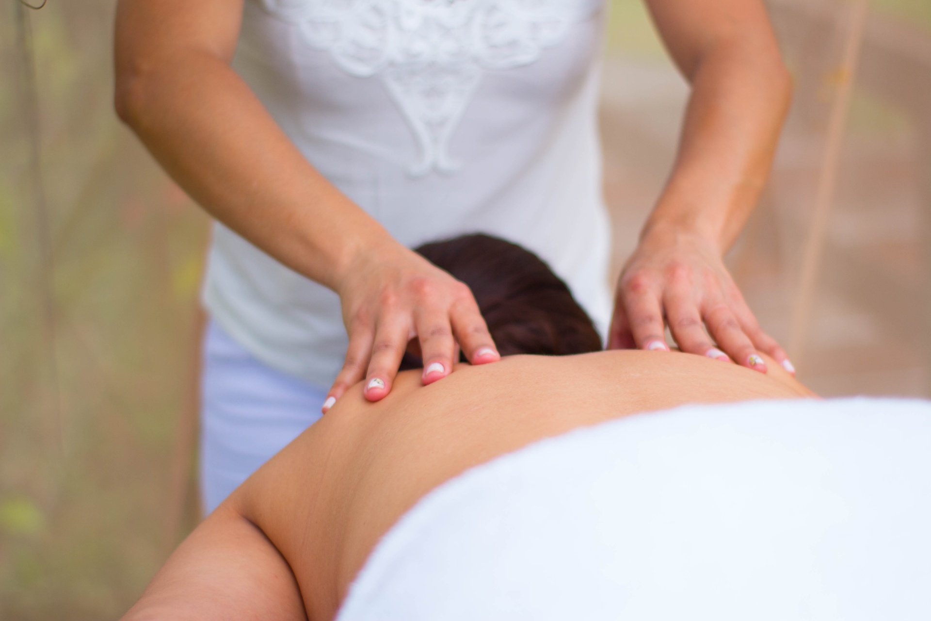 Spa e massagem relaxante ao ar livre